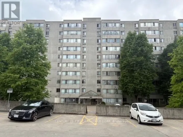 103 - 570 PROUDFOOT LANE, London North