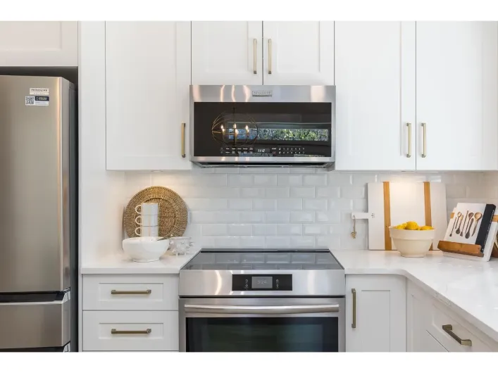 103 6211 CHILLIWACK RIVER ROAD|Sardis South, Chilliwack