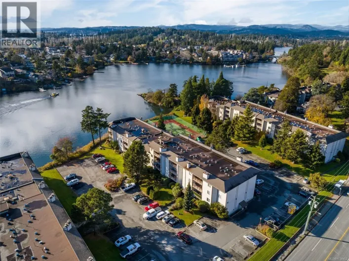 103 73 Gorge Rd W, Saanich