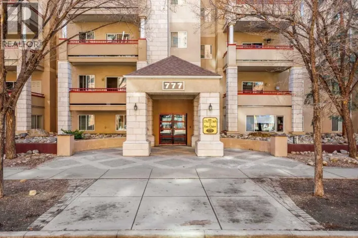 103, 777 3 Avenue SW, Calgary