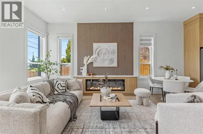 103 957 EDGAR AVENUE, Coquitlam