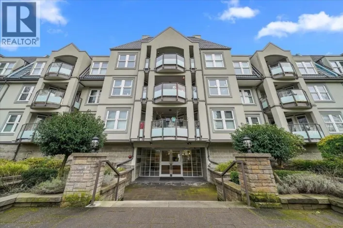 103 99 BEGIN STREET, Coquitlam