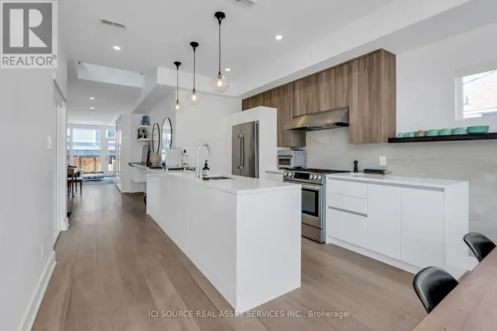 103 ARMSTRONG STREET, Ottawa