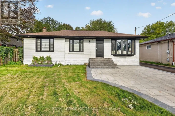 103 BAKER STREET, Whitchurch-Stouffville
