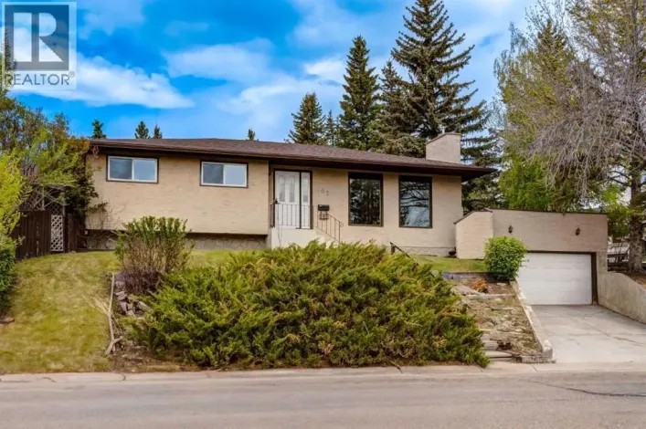 103 Cantrell Place SW, Calgary