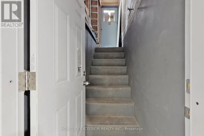 103 CARDINAL STREET, Barrie