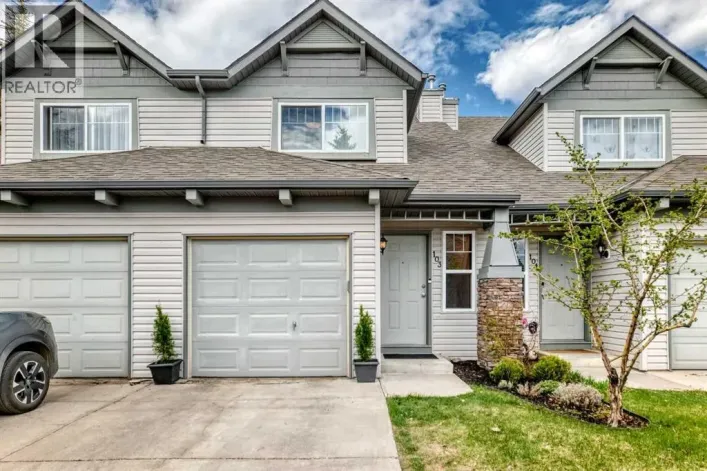 103 Everstone Place SW, Calgary