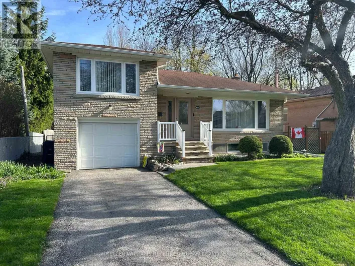 103 HOLCOLM ROAD, Toronto