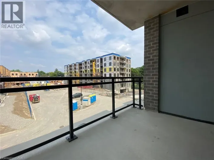 103 ROGER Street Unit# 305, Waterloo