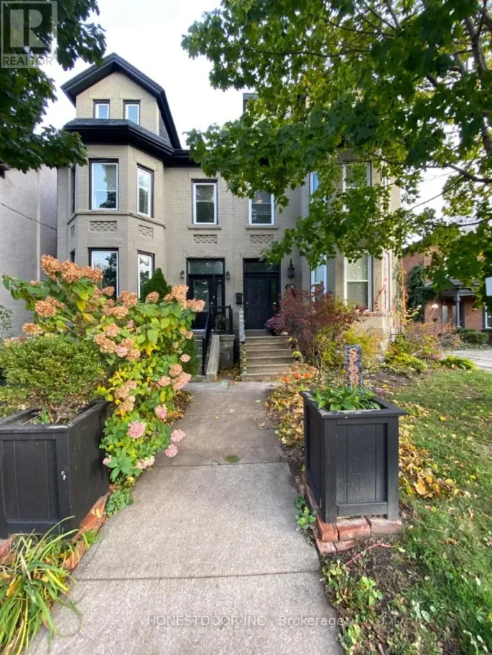 103 VICTORIA AVENUE S, Hamilton