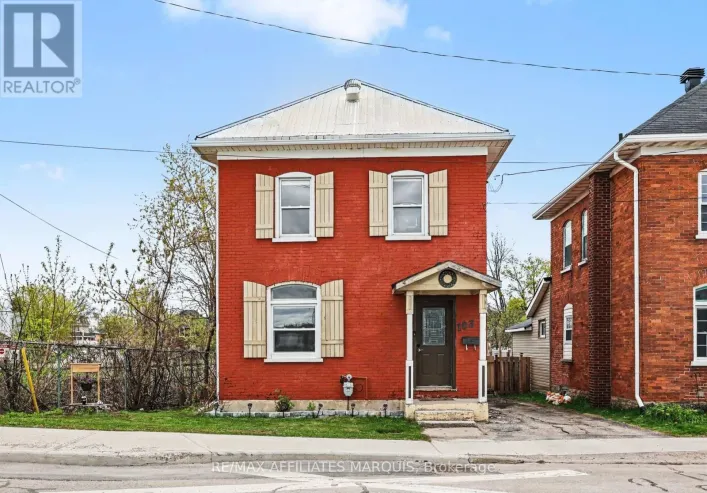 103 WILLIAM STREET E, Smiths Falls