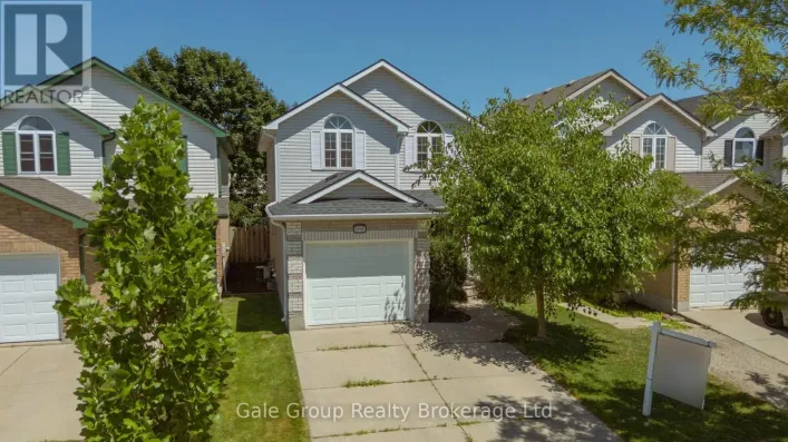 1030 PEARSON DRIVE, Woodstock