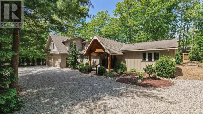 10308 BEACH O' PINES ROAD, Lambton Shores