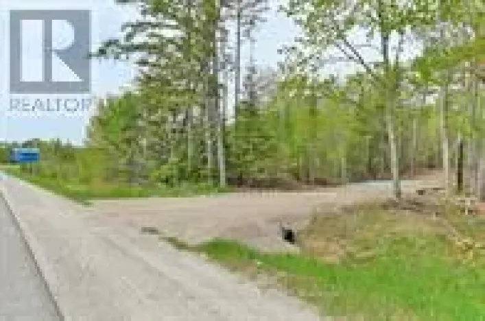 1031 ROAD 506, North Frontenac