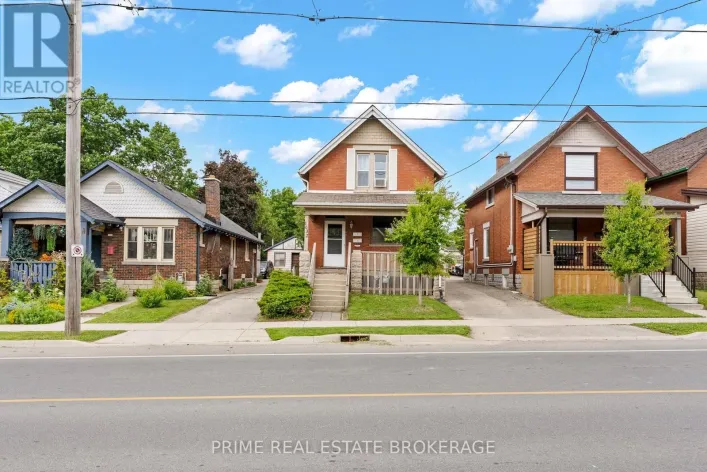 1032 TRAFALGAR STREET, London East