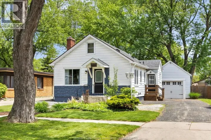 1034 HOMEDALE, Windsor