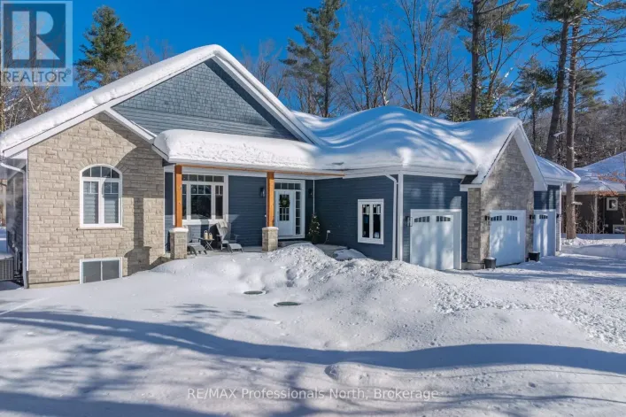 1034 XAVIER STREET, Gravenhurst