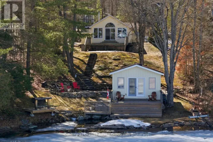 1035 HARVEST MOON LANE, Algonquin Highlands