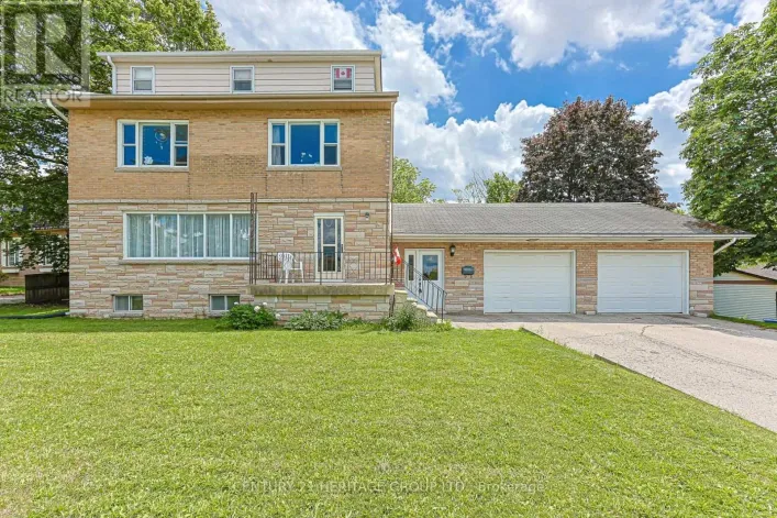 1036 JACARANDAH DRIVE, Newmarket
