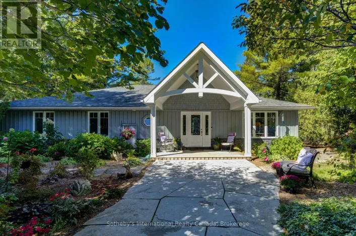 1036 RIVER ROAD E, Wasaga Beach