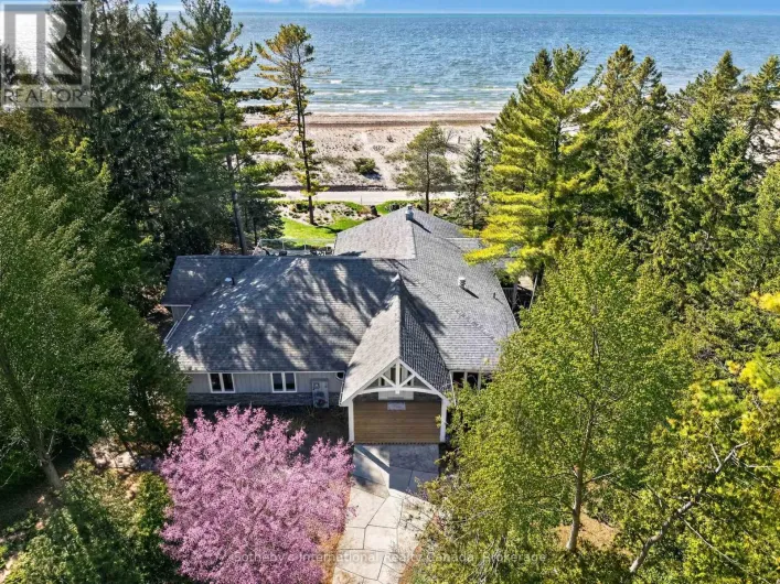 1036 RIVER ROAD E, Wasaga Beach