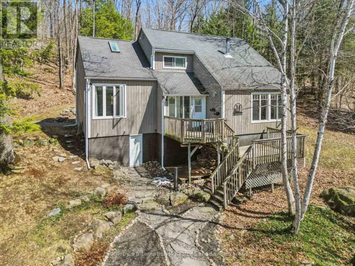 1037 FOREMAN ROAD, Muskoka Lakes