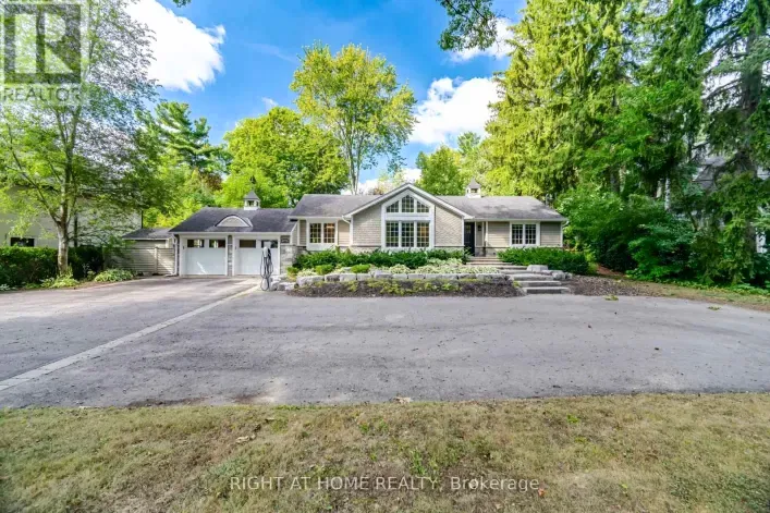1037 LAKESHORE ROAD W, Oakville