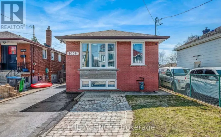 1038 ALEXANDRA AVENUE, Mississauga