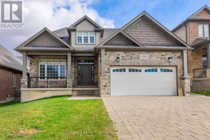 1038 TRAILSWAY AVENUE, London South