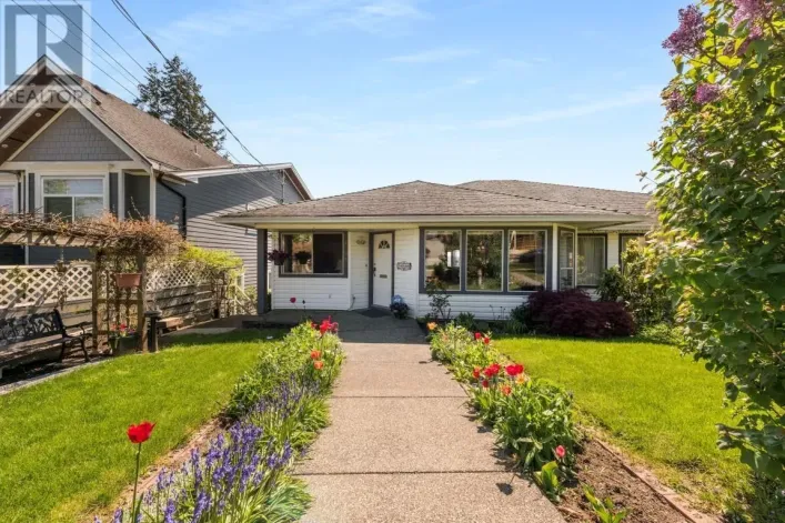 1038 WALLS AVENUE, Coquitlam