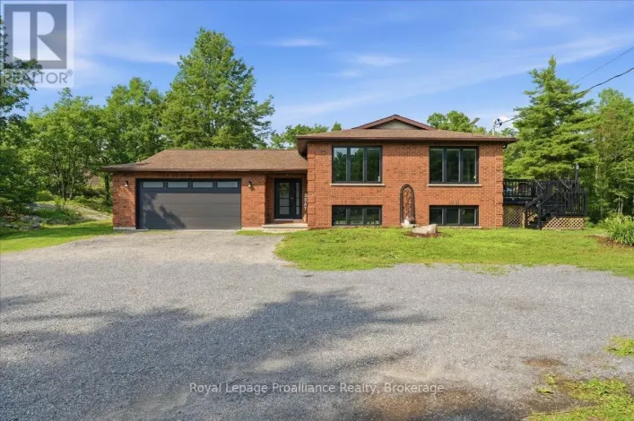10389 HIGHWAY 41, Addington Highlands