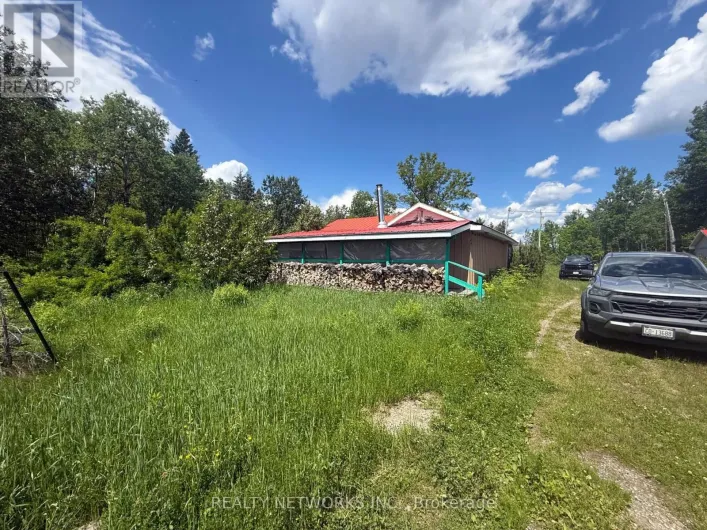 1039 CAMP BICKELL ROAD, Iroquois Falls