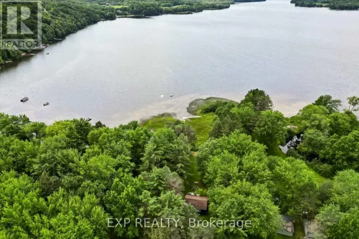 House for sale: 1039 WONDER BEACH ROAD, Muskoka Lakes