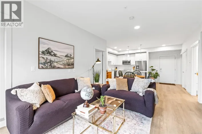 103E 120 Jensen Ave W, Parksville