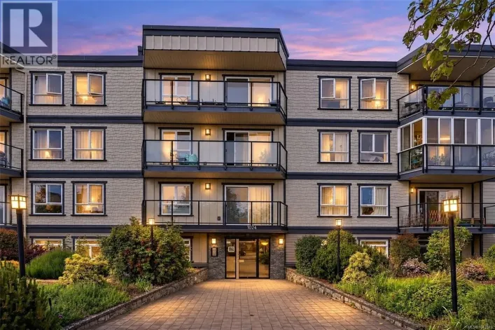 104 1024 Fairfield Rd, Victoria