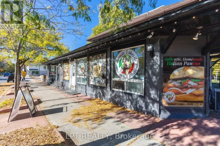 104 & 105 - 928 LAKE DRIVE E, Georgina