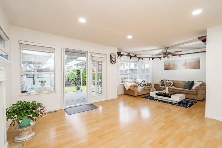 104 10538 153 STREET, Surrey