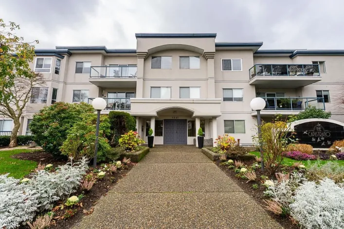 104 1441 BLACKWOOD STREET, White Rock