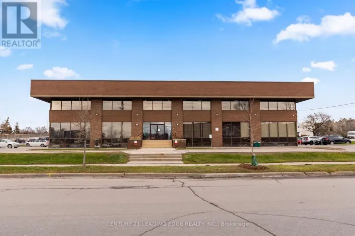 104 - 1645 WARDEN AVENUE, Toronto