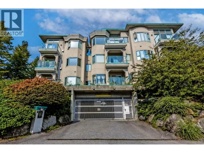 104 177 W 5TH STREET, North Vancouver