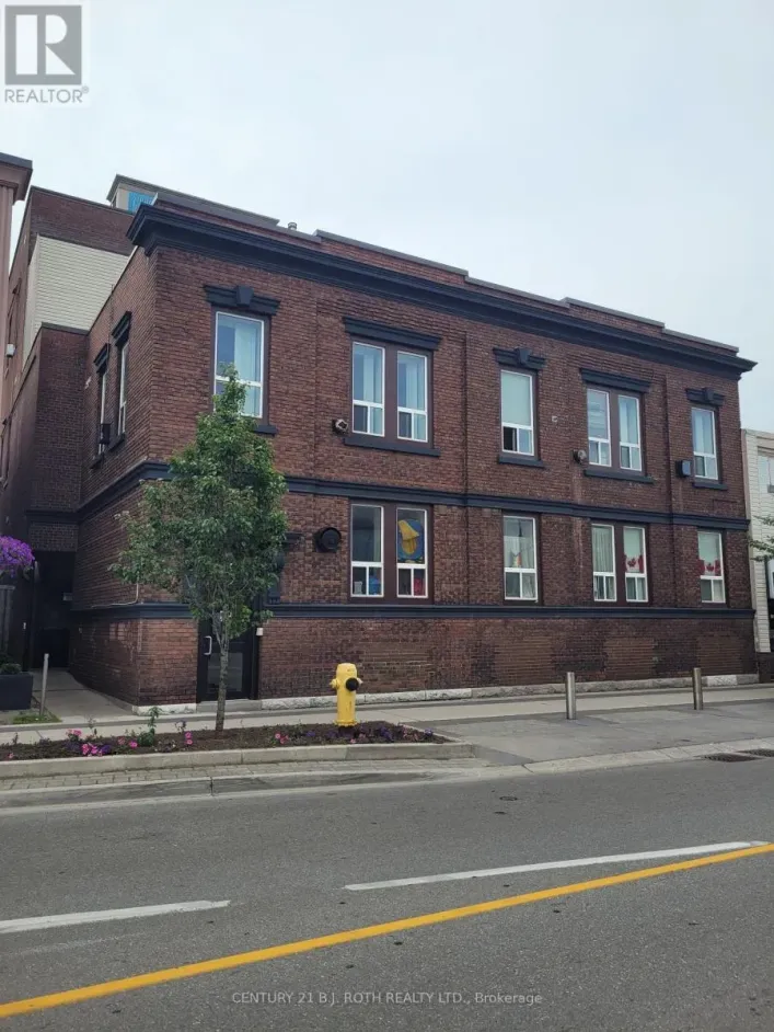 104 - 19 DUNLOP STREET W, Barrie