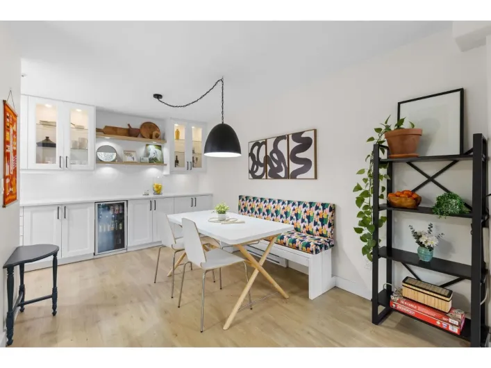 104 20177 54A AVENUE, Langley