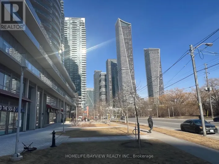 104 - 2240 LAKE SHORE BOULEVARD W, Toronto