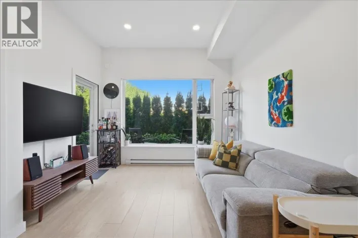 104 2345 RINDALL AVENUE, Port Coquitlam