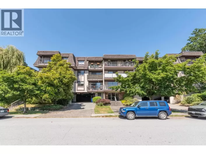 104 252 W 2ND STREET, North Vancouver