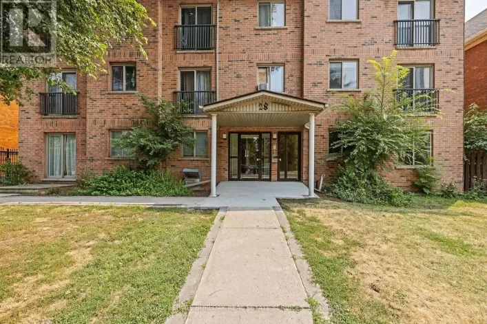 104 - 28 VICTORIA AVENUE N, Hamilton