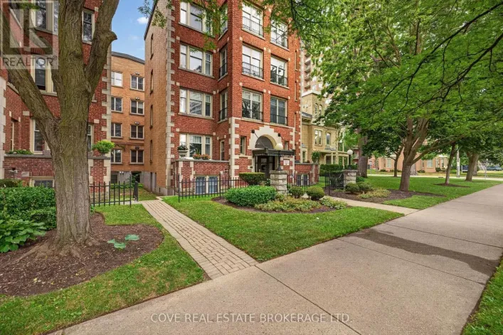 104 - 280 QUEENS AVENUE, London East