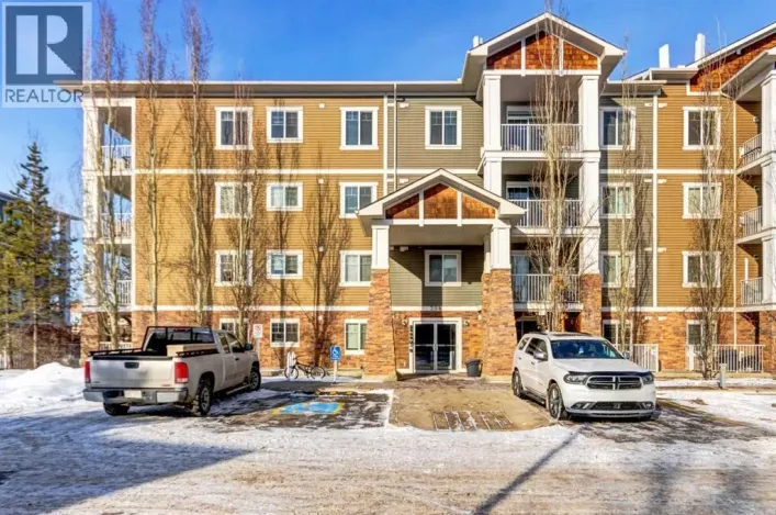 104, 304 Cranberry Park SE, Calgary