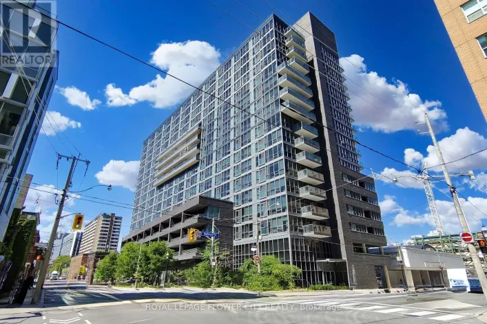 104 - 320 RICHMOND STREET, Toronto