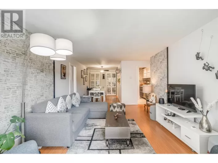 104 327 NINTH STREET, New Westminster